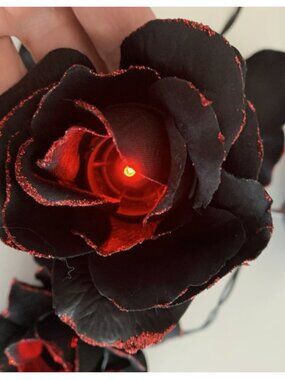 Black Roses w/ Red Glitter Edges (lights up) 6ft Garland, Goth, Halloween